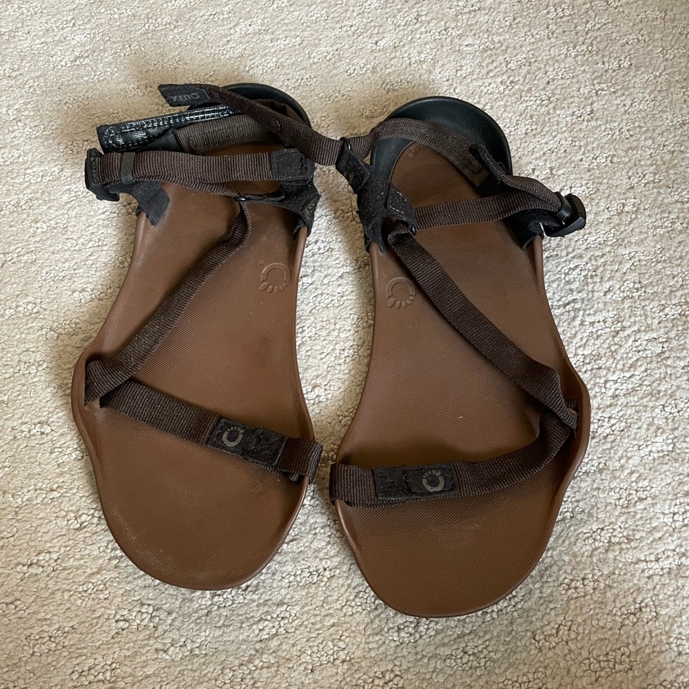 Xero sandals women’s size 9
